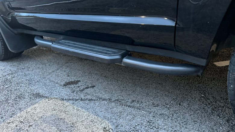 Land Rover Defender 3.0 D250 X-Dynamic SE 90 3dr Auto Diesel Estate